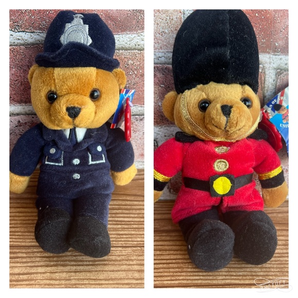 Keel Toys - Simply Soft Collection - Policeman and Guardsman - Picture 1 of 9